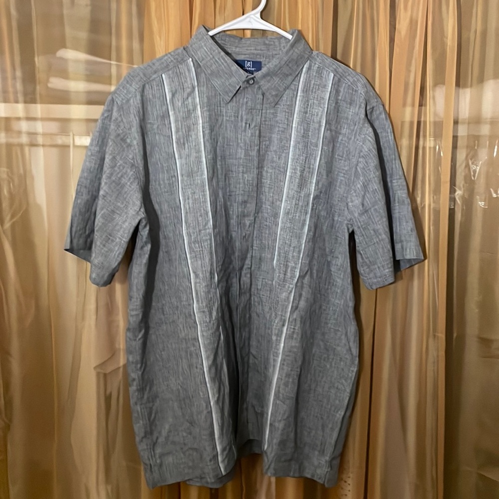 Collared button down
